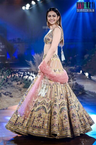 Rakul Preet Singh Walks The Ramp For Reynu Tandon At India Couture Week