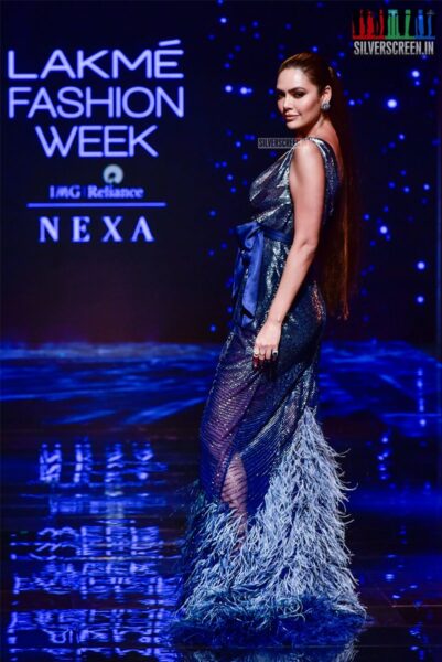 Esha Gupta Walks The Ramp For Pallavi Mohan At The Lakme Fashion Week 2019 - Day 1