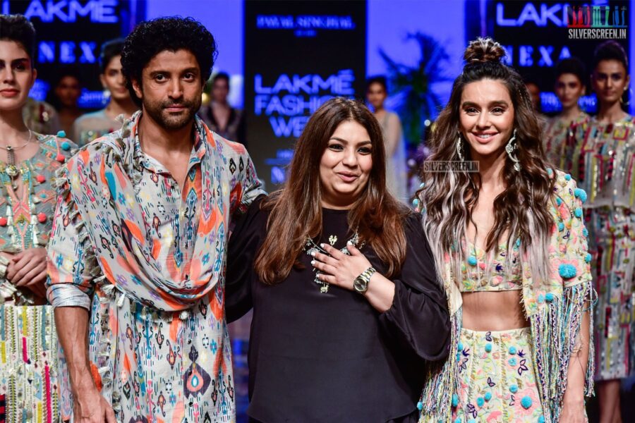 Farhan Akhtar, Shibani Dandekar Walk The Ramp For Payal Sinhal At The Lakme Fashion Week 2019 - Day 1