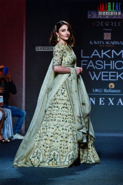 Soha Ali Khan Walks The Ramp For Kavita Agarwal At The Lakme Fashion Week 2019 - Day 5