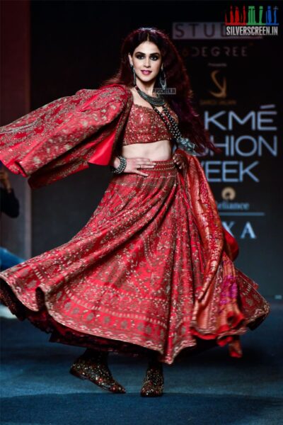 Genelia Walks The Ramp For Saroj Jalan At The Lakme Fashion Week 2019 - Day 5