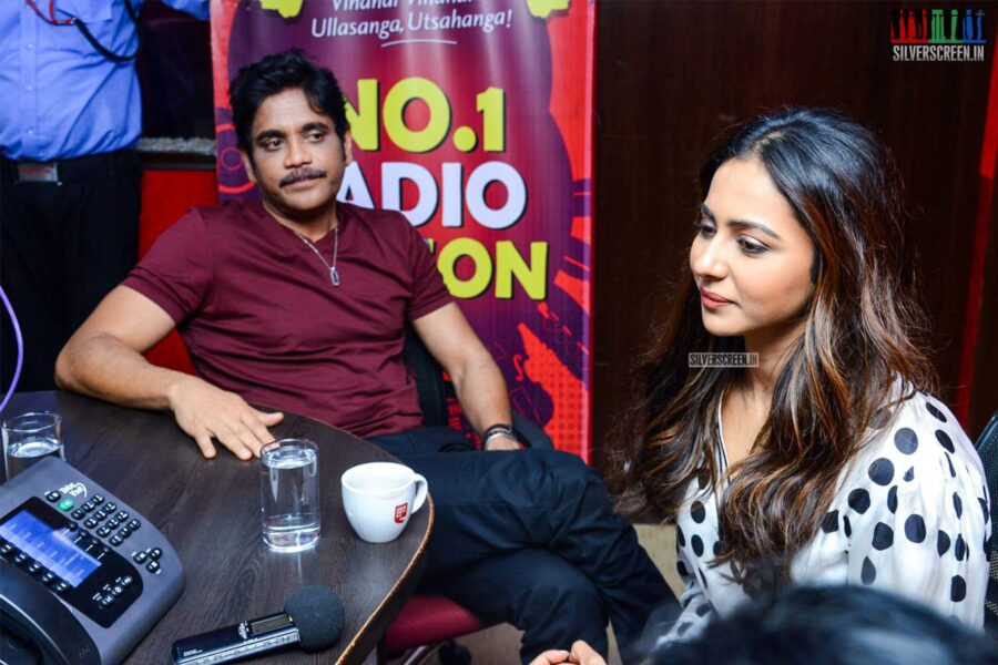 Nagarjuna, Rakul Preet Singh At The Second Single Launch From 'Manmadhadu 2'