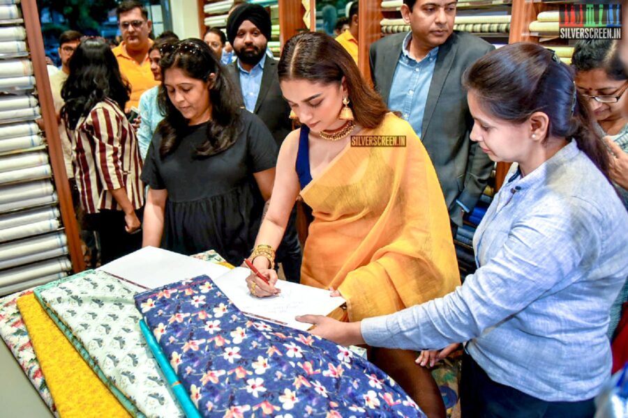Aditi Rao Hydari At The Launch Of Linen Club Store In New Delhi