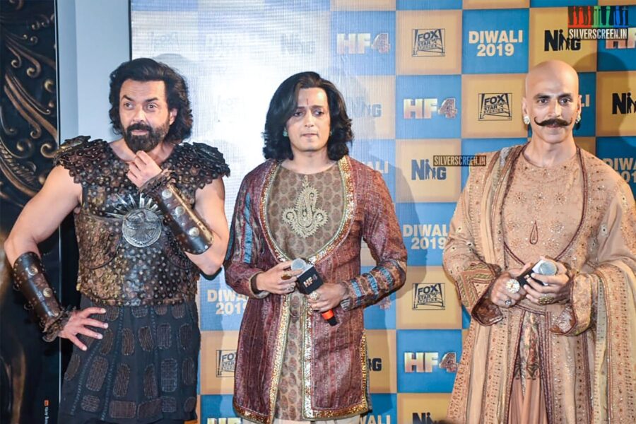 Akshay Kumar, Pooja Hegde, Kriti Sanon At The 'Housefull 4' Trailer Launch