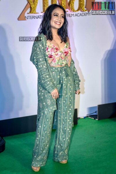 Celebrities At The Green Carpet Of 'IIFA Rocks 2019'