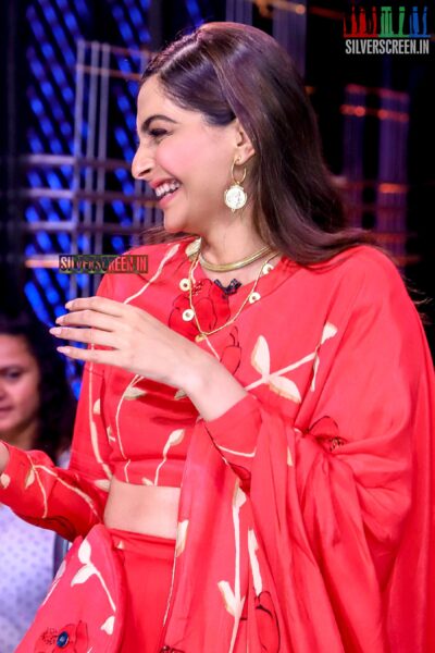 Sonam Kapoor Promotes 'The Zoya Factor' On The Sets Of Dance India Dance