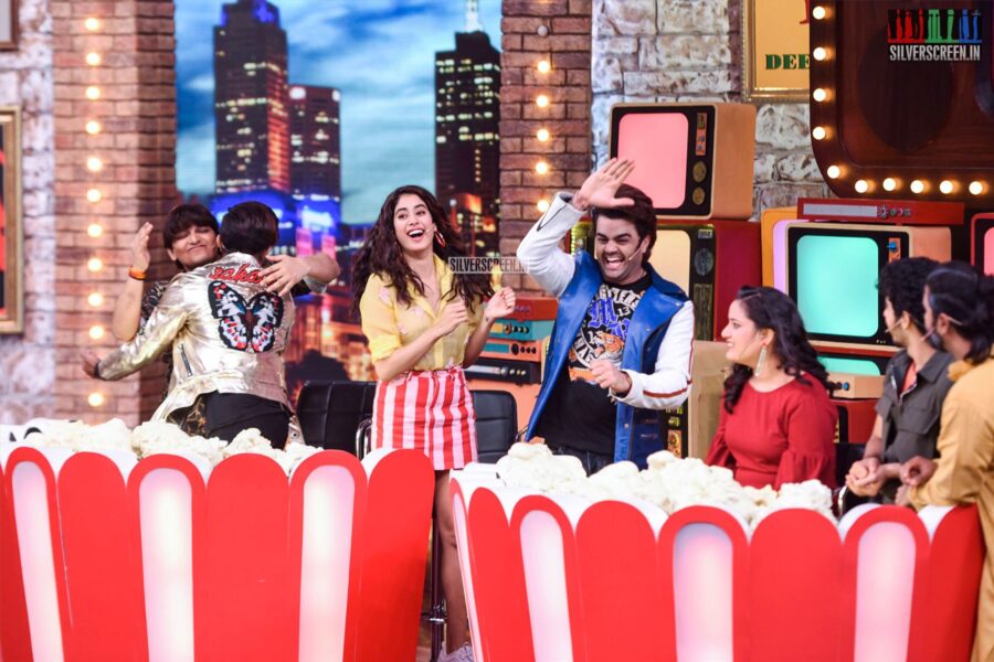 Janhvi Kapoor On The Sets Of 'Movie Masti' With Maniesh Paul Show