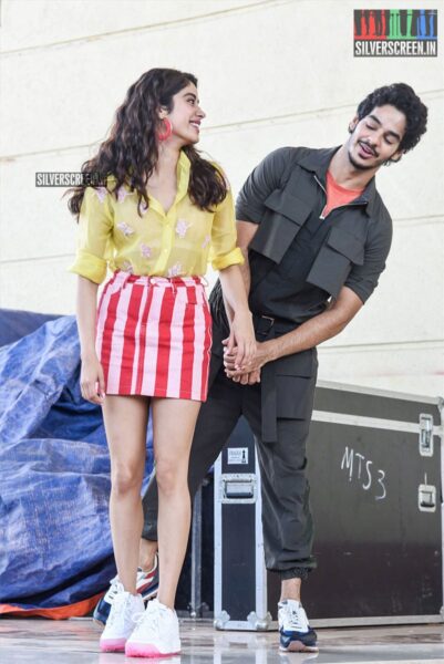 Ishaan Khattar, JanhviKapoor On The Sets Of 'Movie Masti' With Maniesh Paul Show