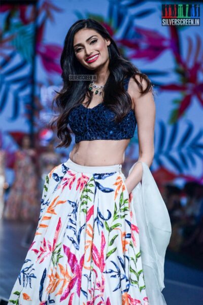 Athiya Shetty Walks The Ramp For Mahima Mahajan At The Lotus Makeup India Fashion Week