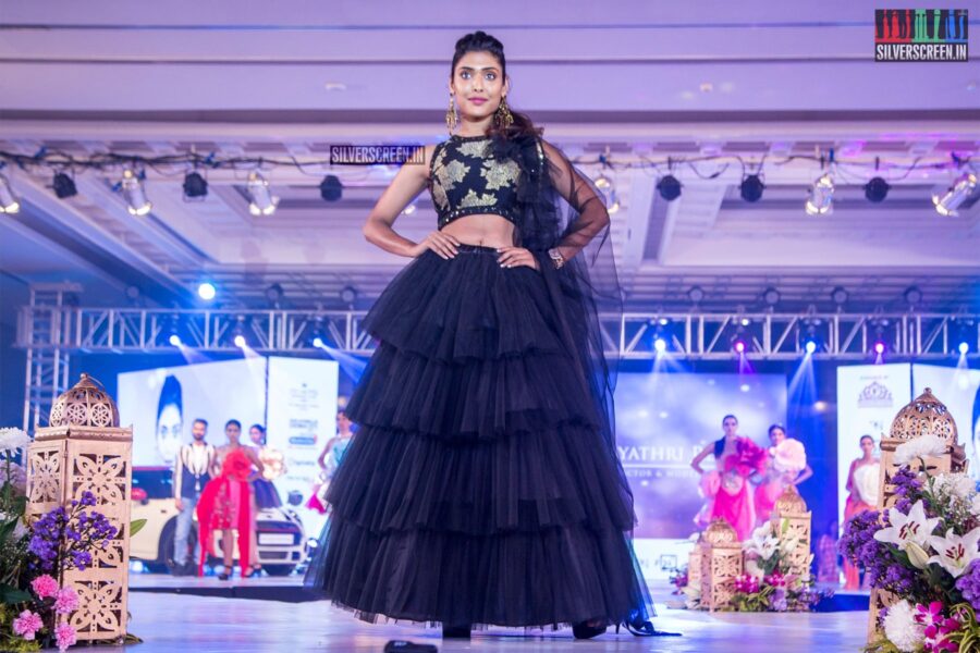 Gayathri Reddy Walks The Ramp At 'Prawolion Fashion Week'