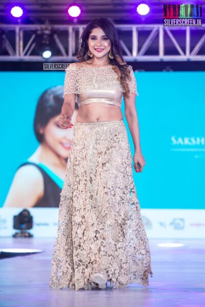 Sakshi Agarwal Walks The Ramp At 'Prawolion Fashion Week'