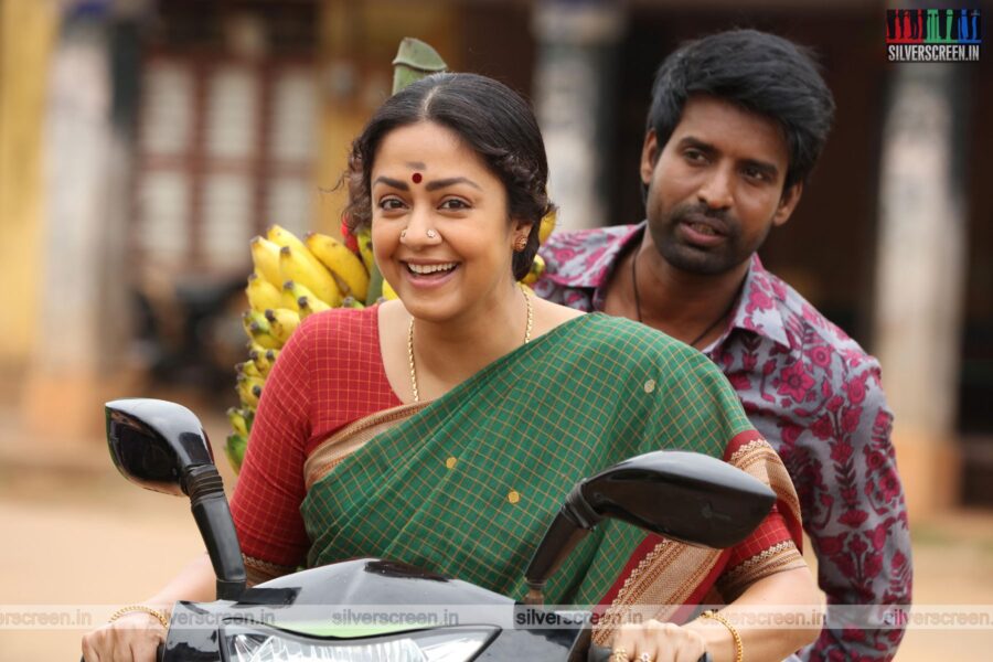 Udanpirappe Movie Stills Starring Soori, Jyothika