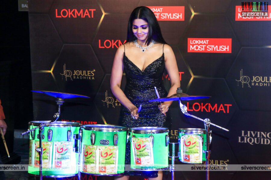 Celebrities At The Lokmat Most Stylish Awards 2021