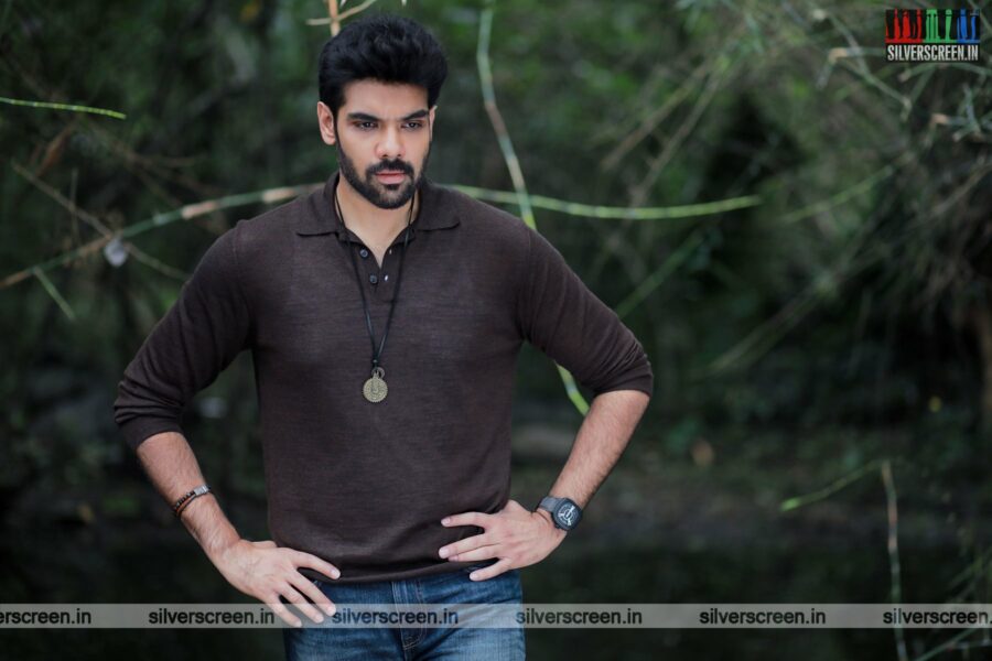 Stills of Actor Sibiraj from the movie Maayon