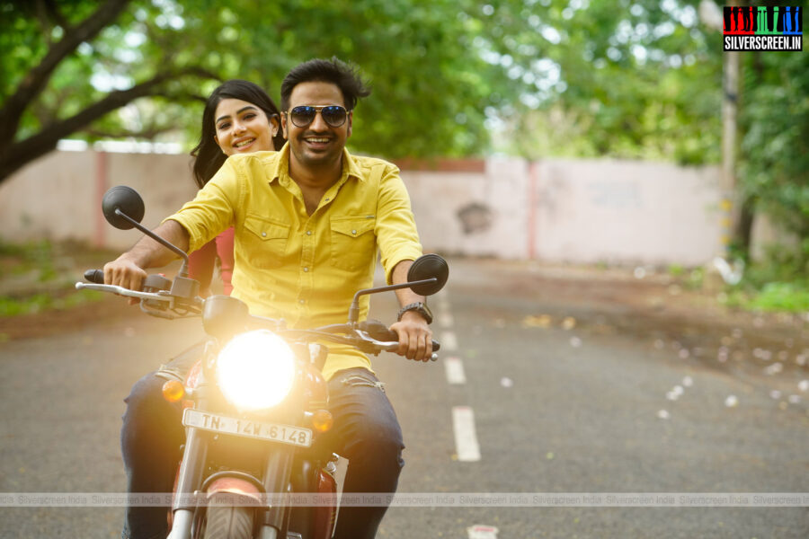 Naai Sekar Movie Stills Starring Sathish, Pavithralakshmi